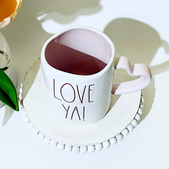 Rae Dunn “love ya” Mug with heart Handle - Picture 2 of 2